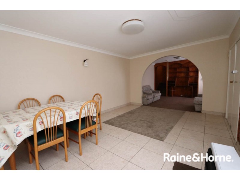 233 George St, Bathurst NSW 2795