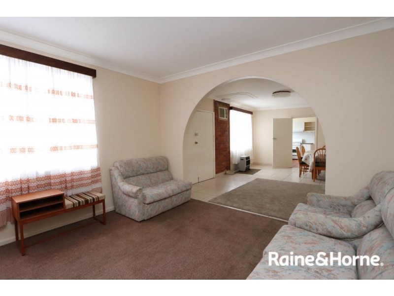233 George St, Bathurst NSW 2795