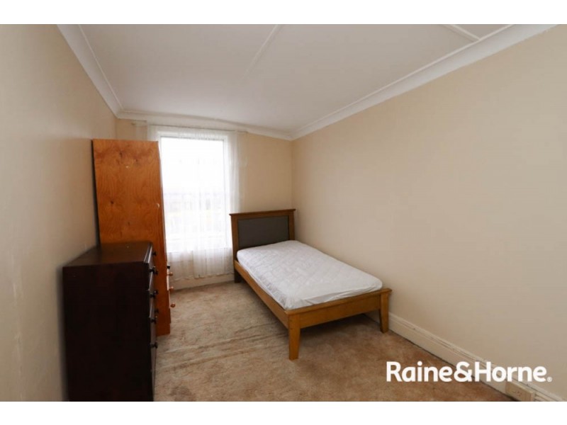 233 George St, Bathurst NSW 2795