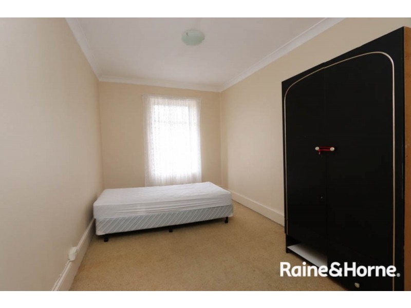 233 George St, Bathurst NSW 2795