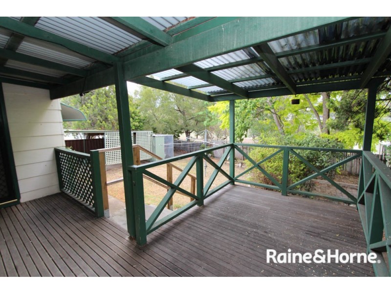 27 Vittoria St, Bathurst NSW 2795