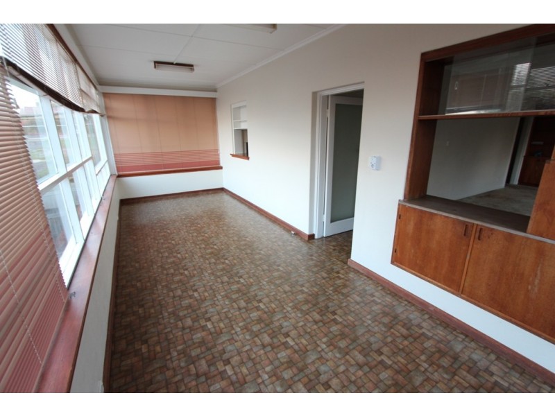 170 Mitre Street, Bathurst NSW 2795