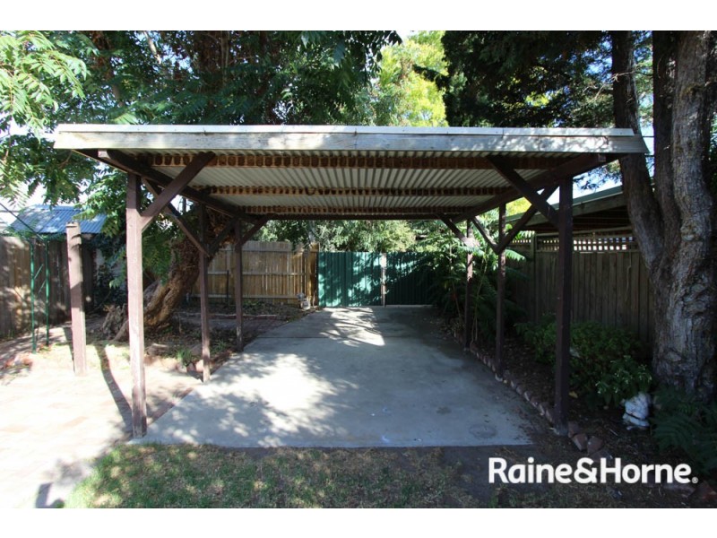 36 Rankin Street, Bathurst NSW 2795