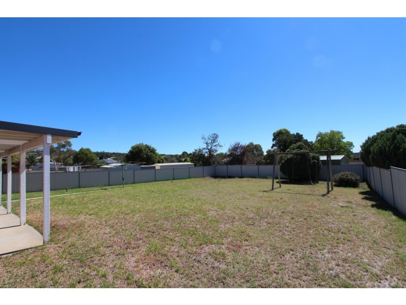 3 Richardson St, Bathurst NSW 2795