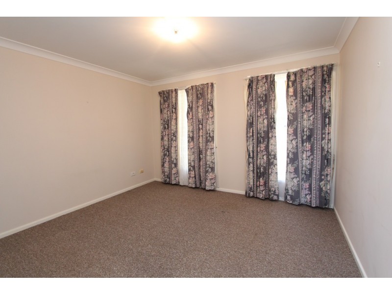 3 Richardson St, Bathurst NSW 2795