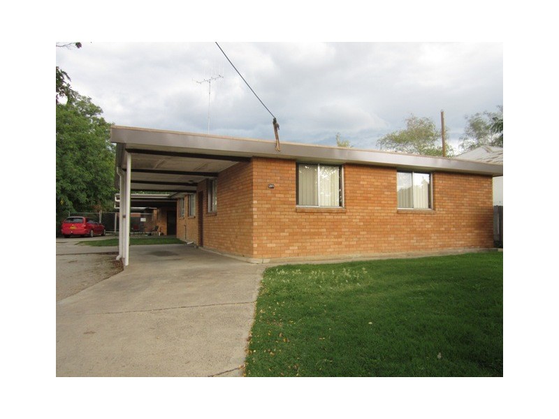 1/180 Keppel St, Bathurst NSW 2795