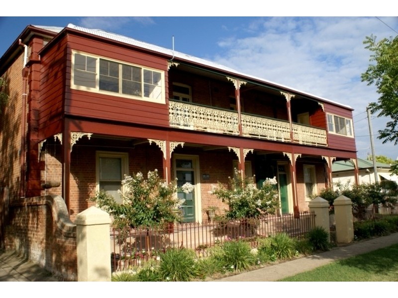 2/202 Durham St, Bathurst NSW 2795