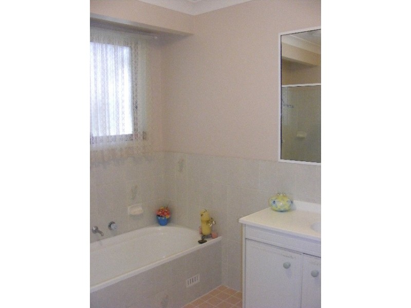 16 Darcy, Bathurst NSW 2795