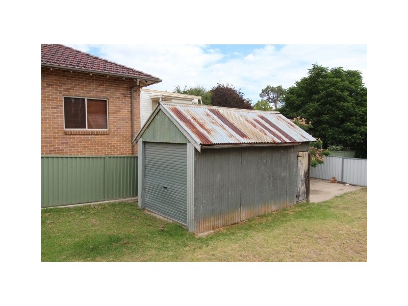 259 Bentinck St, Bathurst NSW 2795