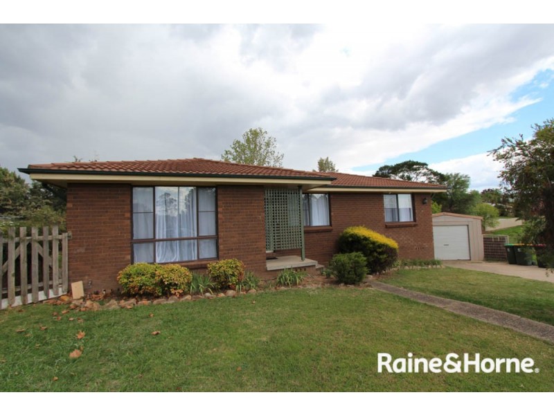 13 Trumper Place, Windradyne NSW 2795