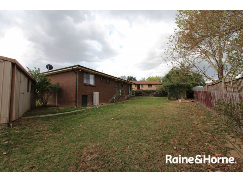 13 Trumper Place, Windradyne NSW 2795