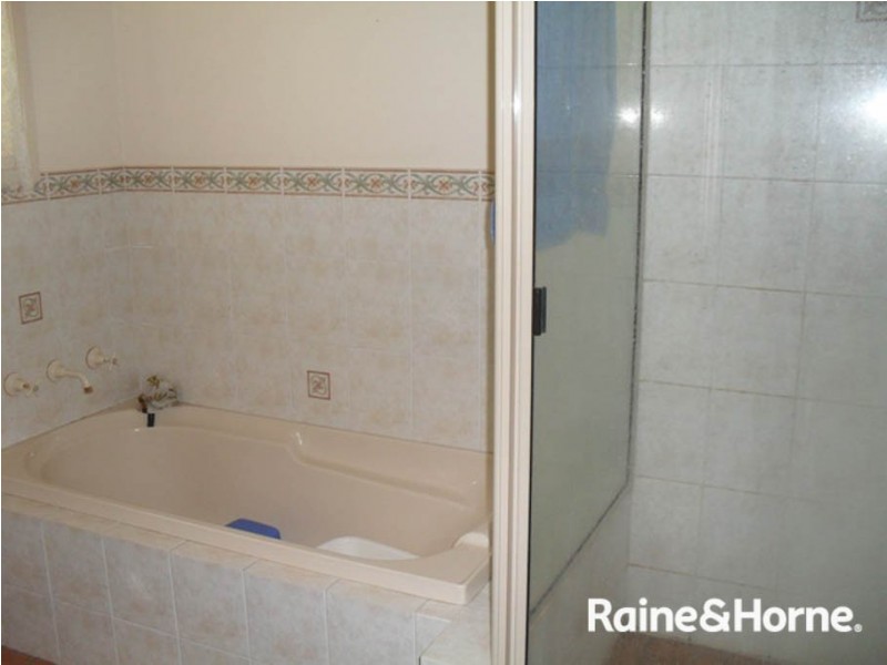 3/150 Rankin, Bathurst NSW 2795