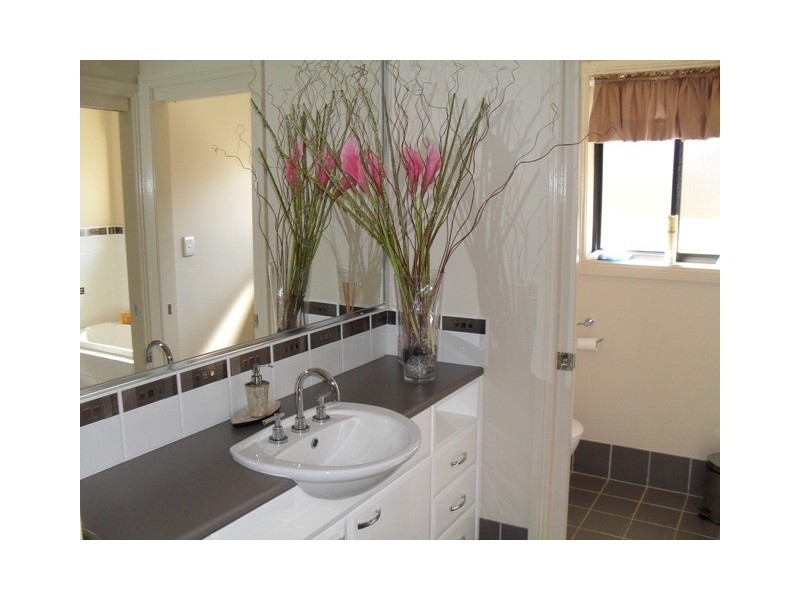 21 Christie St, Raglan NSW 2795