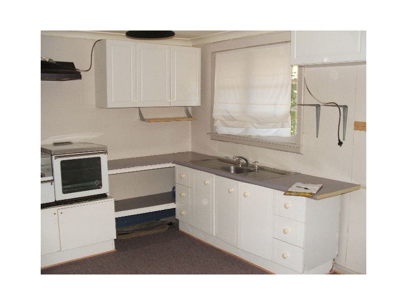 2/12 West, Bathurst NSW 2795