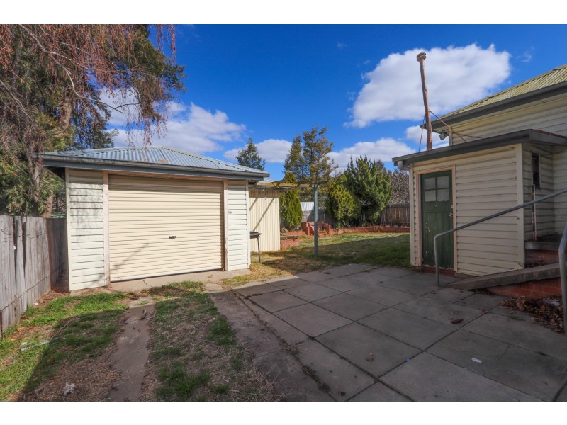 380 Stewart Street, Bathurst NSW 2795