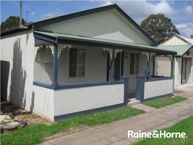 115 Russell Street, Bathurst NSW 2795