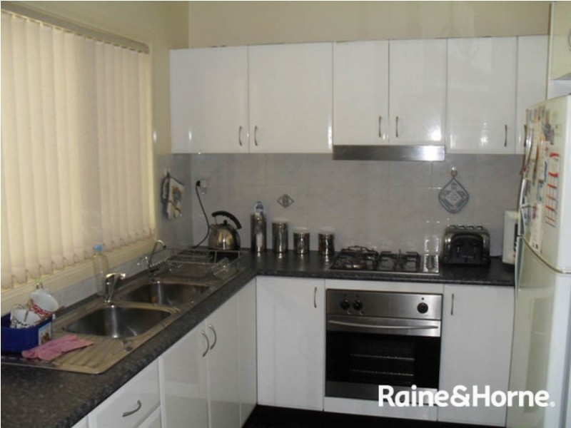 115 Russell Street, Bathurst NSW 2795
