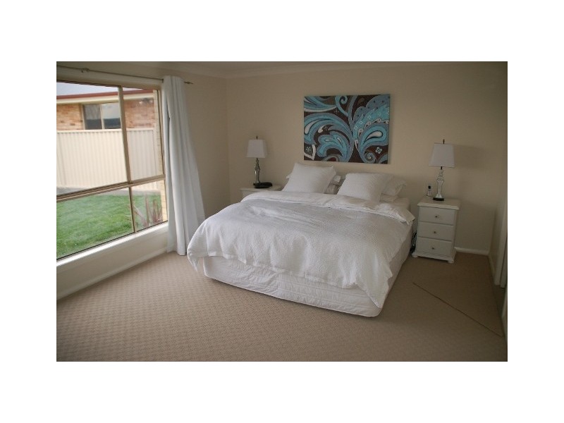 26 Riverside Retreat, Bathurst NSW 2795