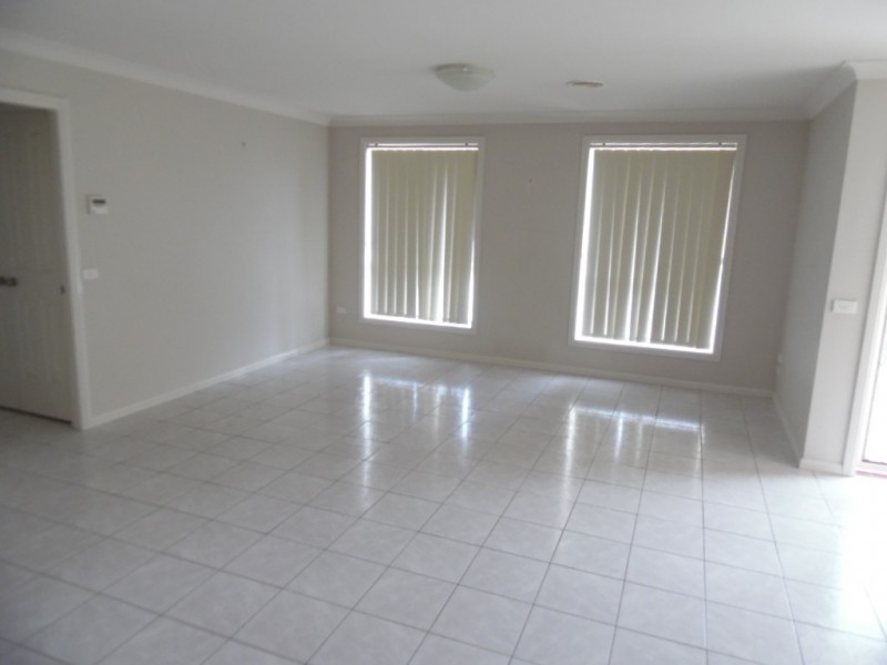 2/60A Morrisset St, Bathurst NSW 2795