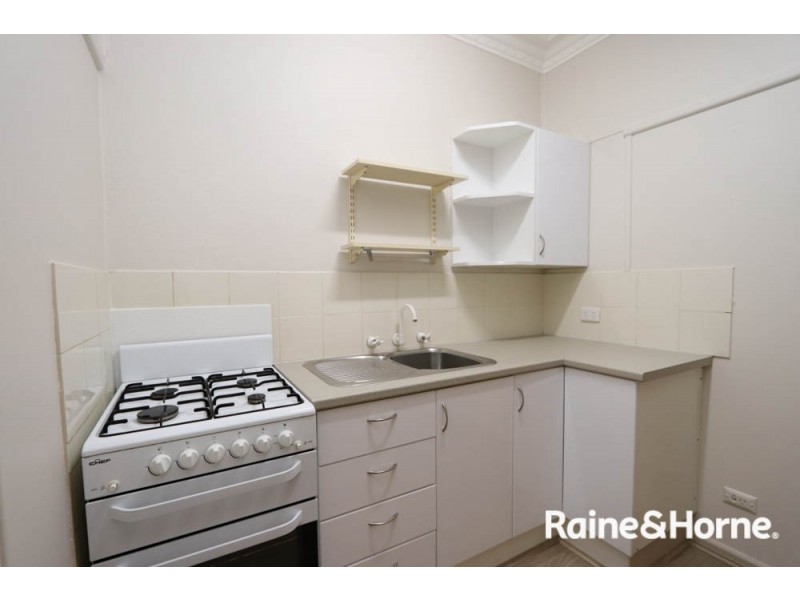 3/257 George Street, Bathurst NSW 2795