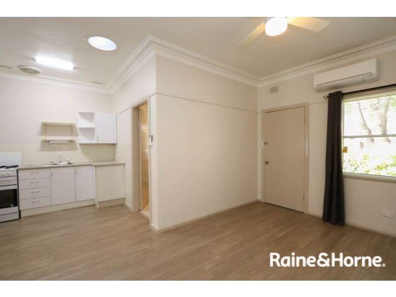 3/257 George Street, Bathurst NSW 2795