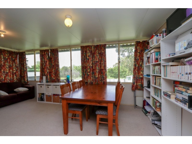 66 Abercrombie Dr, Bathurst NSW 2795