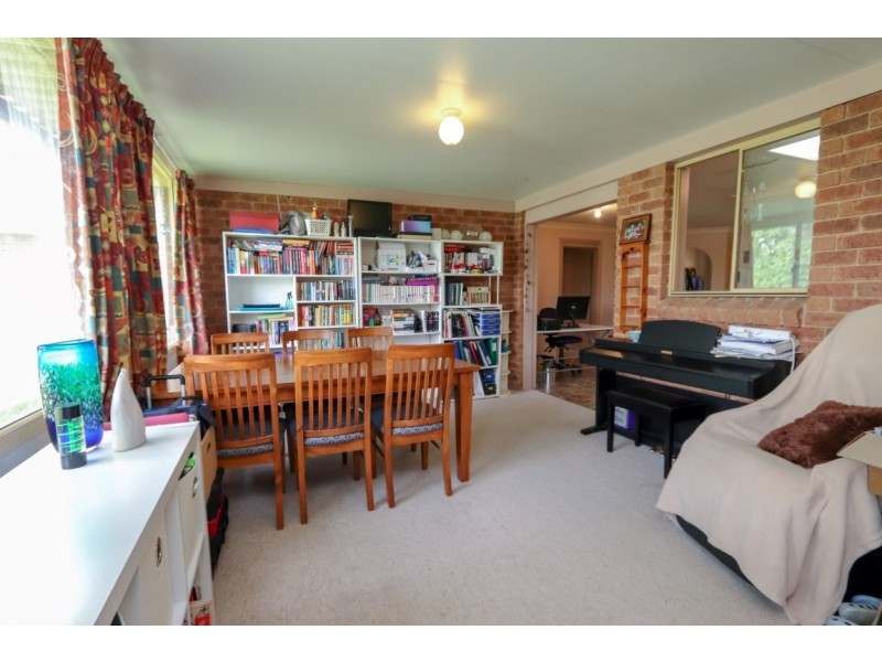 66 Abercrombie Dr, Bathurst NSW 2795