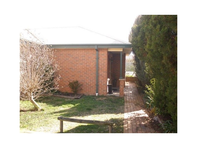 3/149 William St, Bathurst NSW 2795