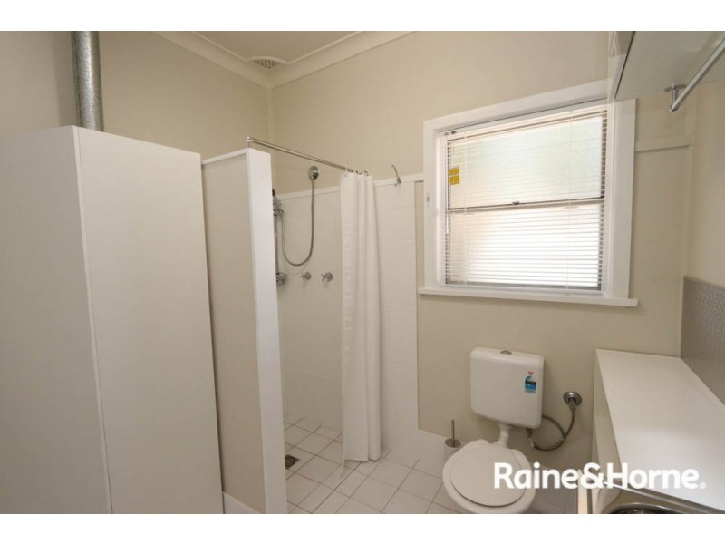 4/257 George Street, Bathurst NSW 2795