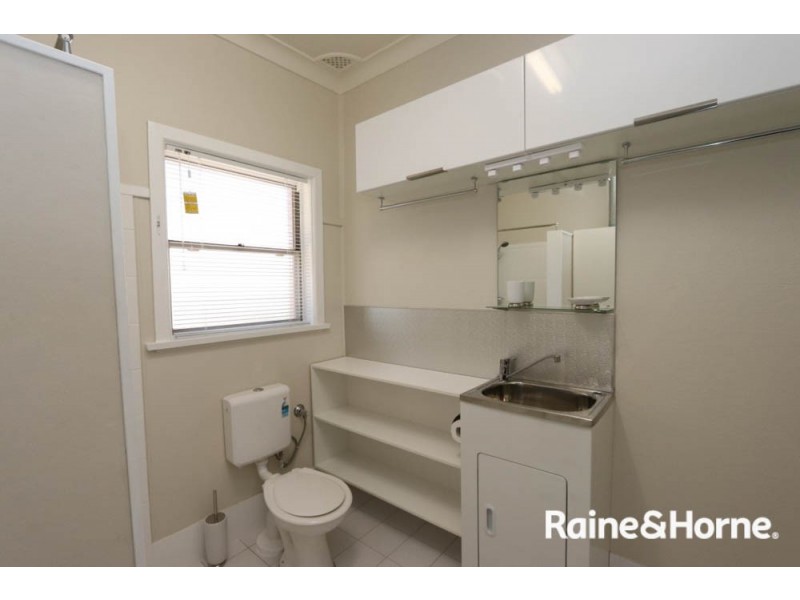 4/257 George Street, Bathurst NSW 2795