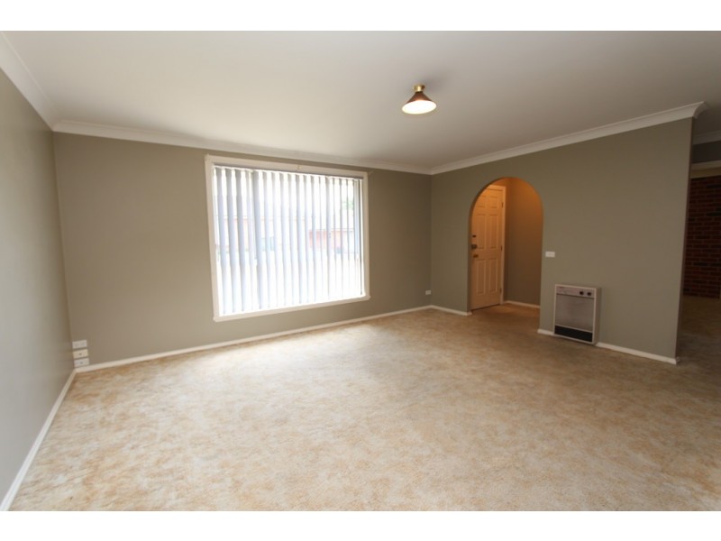 2/42 Lambert St, Bathurst NSW 2795