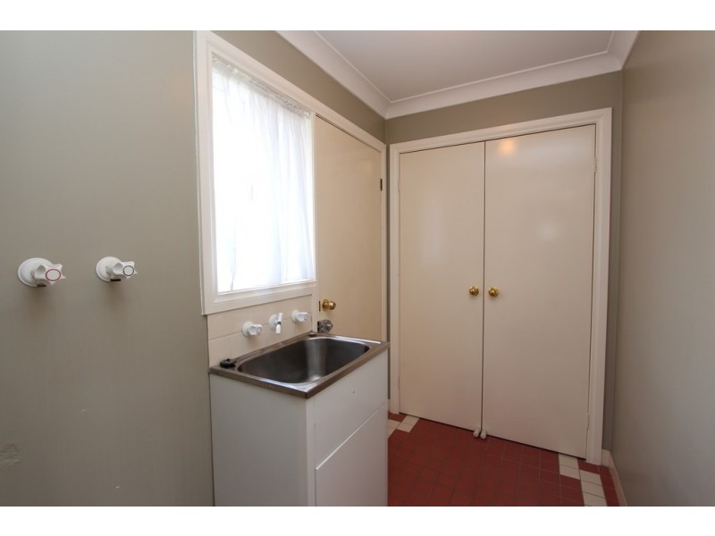 2/42 Lambert St, Bathurst NSW 2795