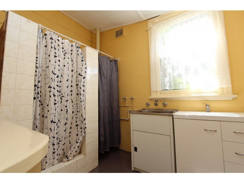 1/39 Keppel St, Bathurst NSW 2795