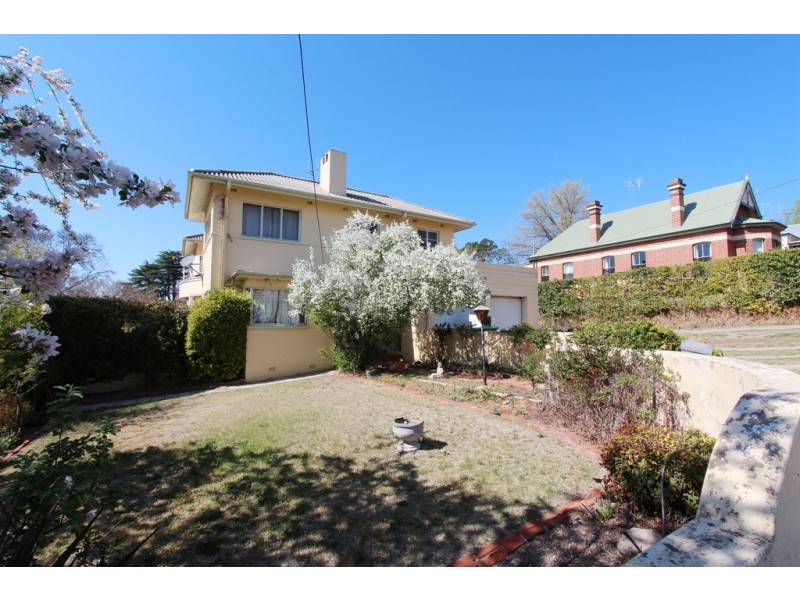 58 Mitre St, Bathurst NSW 2795