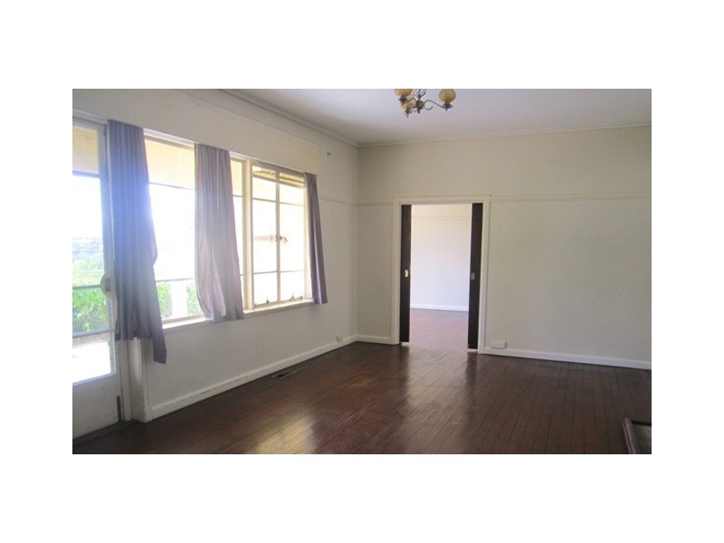 58 Mitre St, Bathurst NSW 2795