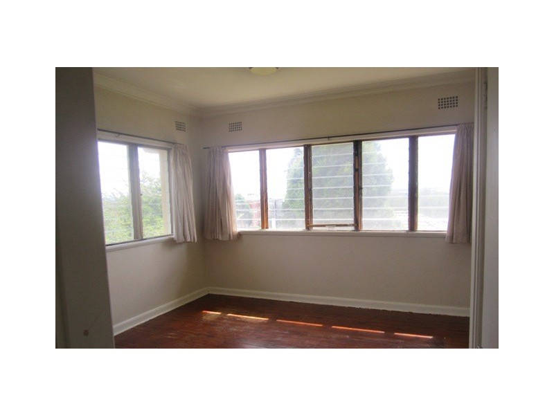 58 Mitre St, Bathurst NSW 2795