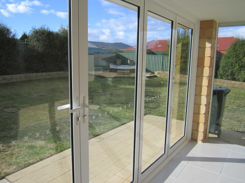 13 James Barnett Dr, Bathurst NSW 2795