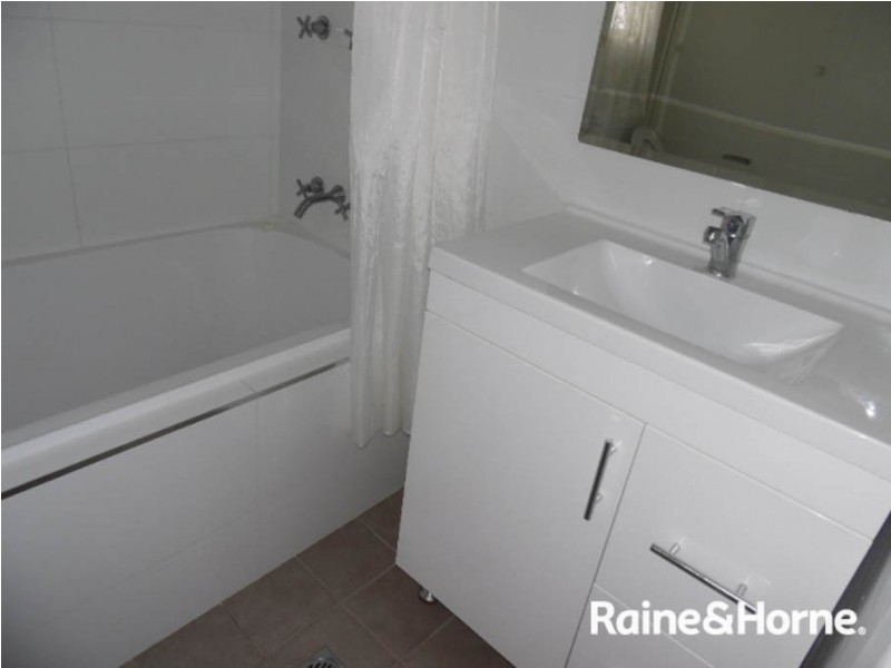 188 Rankin, Bathurst NSW 2795