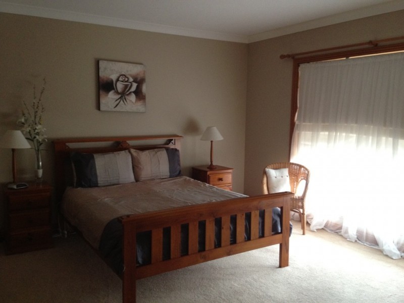 11 Cypress, Kelso NSW 2795