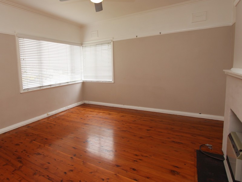 11 Prospect St, Bathurst NSW 2795