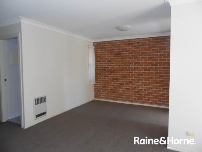 2/149 William St, Bathurst NSW 2795