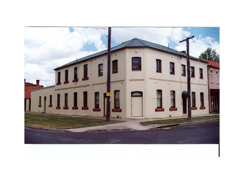 2/2 Keppel St, Bathurst NSW 2795