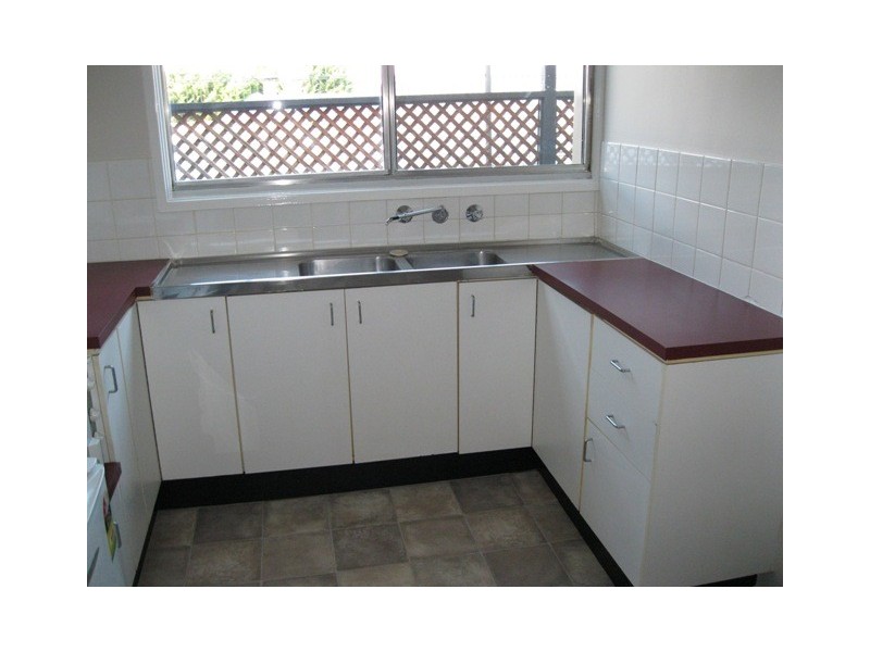 8/62 George St, Bathurst NSW 2795