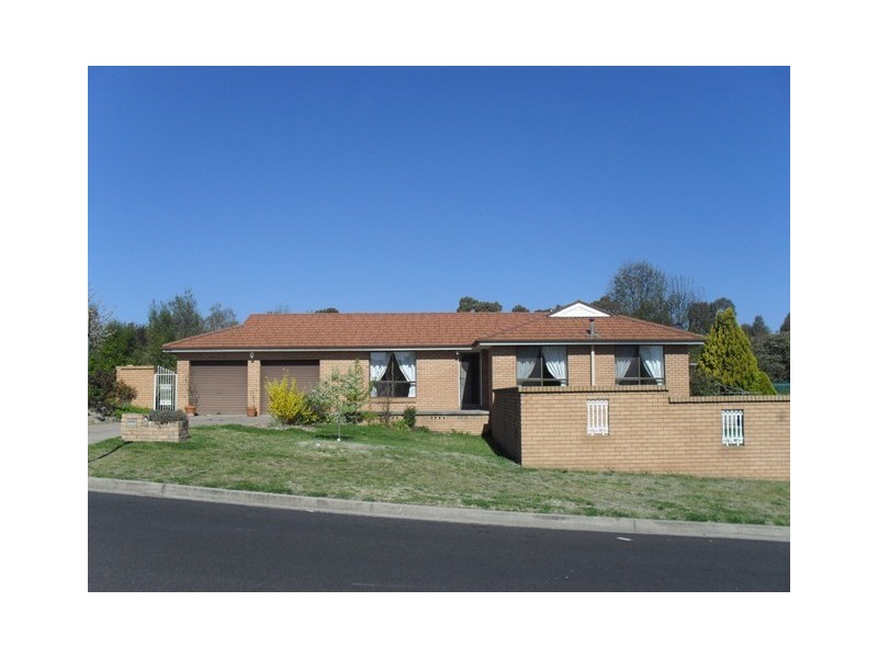 208 Suttor St, Bathurst NSW 2795