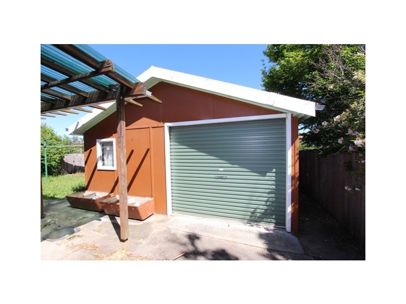 370 Stewart St, Bathurst NSW 2795