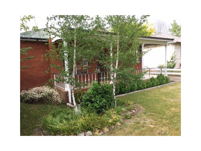 370 Stewart St, Bathurst NSW 2795