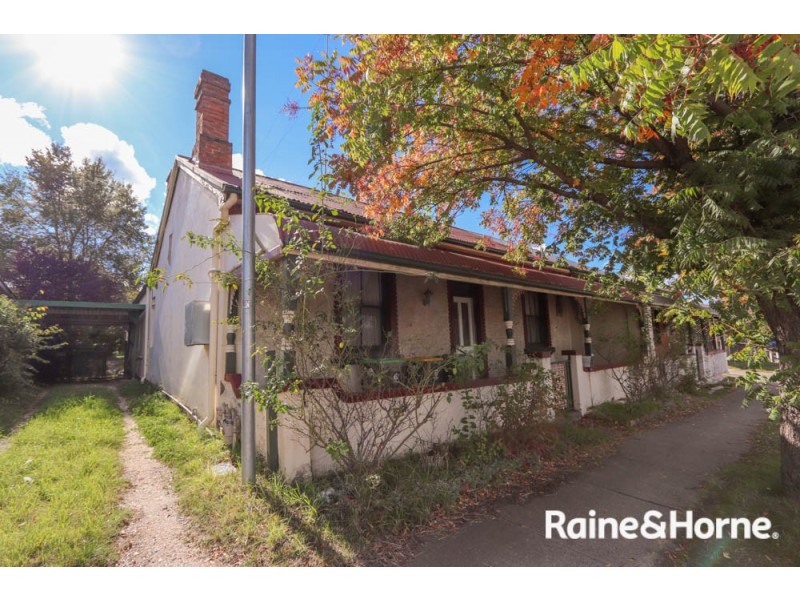 181 Stewart St, Bathurst NSW 2795