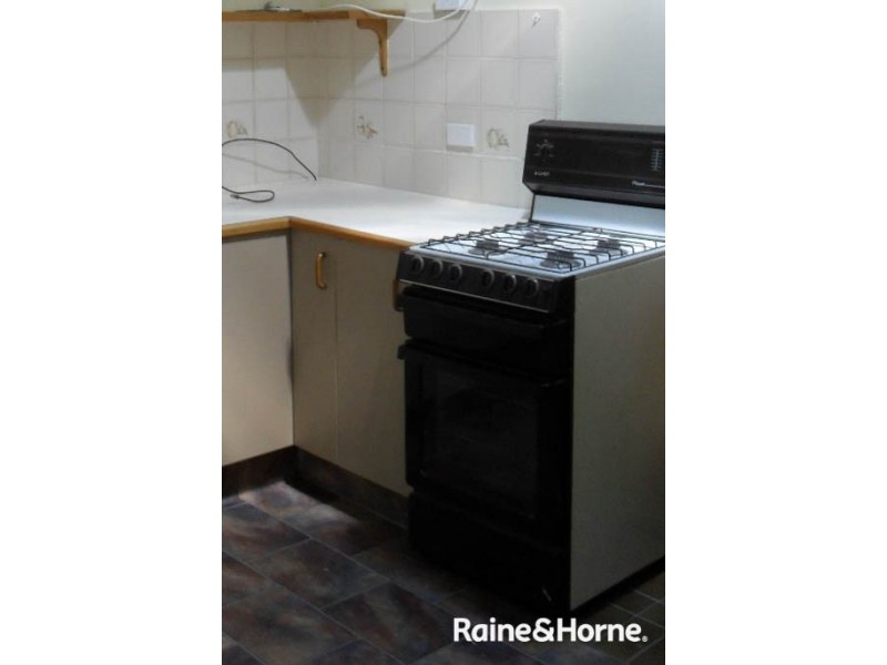 181 Stewart St, Bathurst NSW 2795