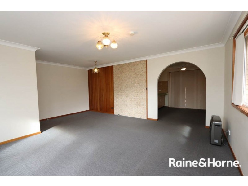 29 Saxby Close, Windradyne NSW 2795