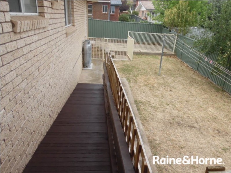 29 Saxby Close, Windradyne NSW 2795